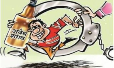 बुंदेलीकला के विष्णु वर्मा पर पुलिस की बड़ी कार्रवाई, घर से शराब जब्त