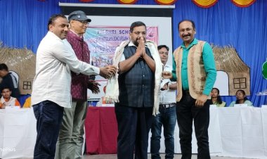 पी.एम. स्कूल जवाहर नवोदय विद्यालय डोंगरगढ़ में आदर्श युवा ग्रामसभा का सफल आयोजन